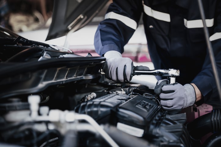 installing new bearings inside vehicle engine
